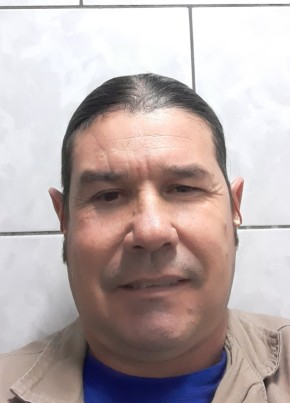 Luciano из Rio Negro 48 лет