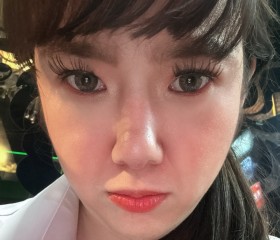 Uoo, 35, Bangkok
