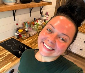 Annie, 29, Dallas
