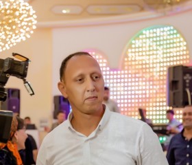 Nurnazar, 37, Kaka