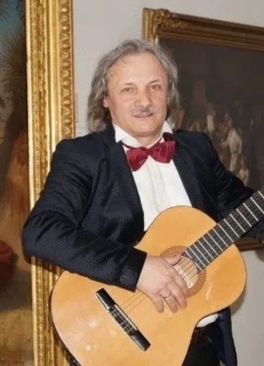 Александр из Орёла 69 лет