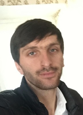 Эснедин, 29, Россия, Каспийск