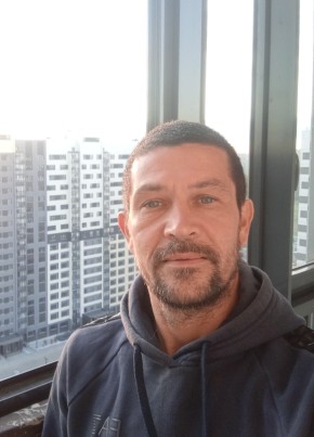 Александр из Новосибирска 44 года