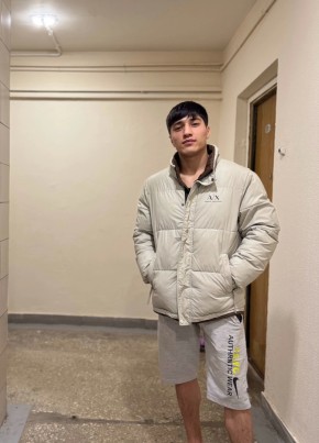 Диёрбек из Зеленограда 23 года