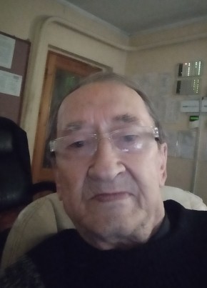 Игорь, 72, Россия, Санкт-Петербург