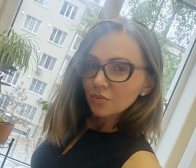 Anna, 37, Moscow