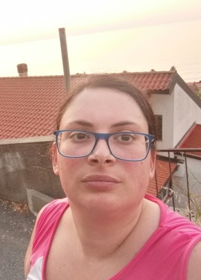 Maria , 40, Repubblica Italiana, Cosenza