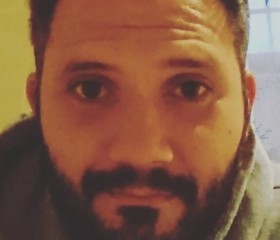Rocky, 40, Delmas