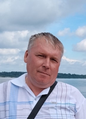 Сергей из Нижнего Новгорода 53 года