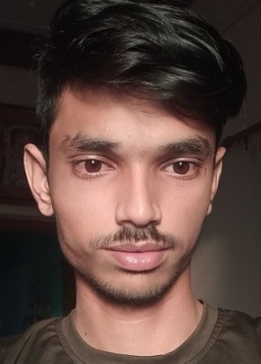 Anthoni из New Delhi 20 лет