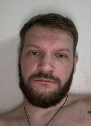 Дмитрий из Тюмени 33 года