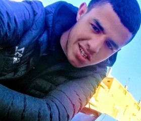 Imad, 25, Boumahra Ahmed