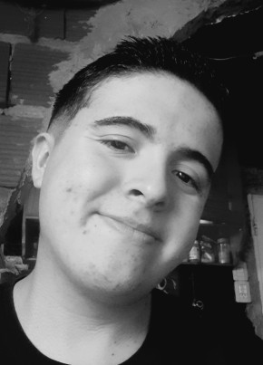 Bruno из Ciudad de La Santísima Trinidad y Puerto de Santa María del Buen Ayre 18 лет