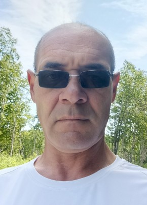 Дмитрий из Петропавловск-Камчатския 53 года