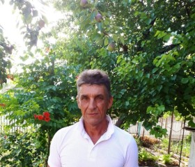 Юрий, 60 лет, Батайск