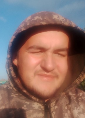 Сергей из Усть-Тарки 24 года