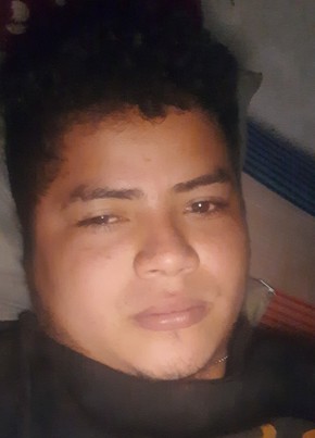 Edison Gómez, 25, República de Colombia, Duitama
