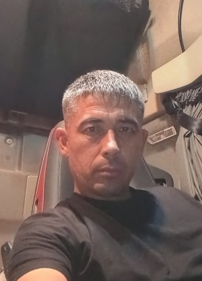 Бахтиёр из Красноярска 44 года