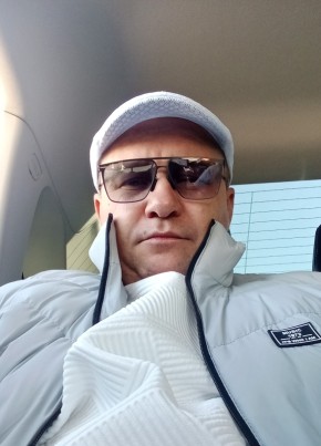 Александр из Павлодара 44 года