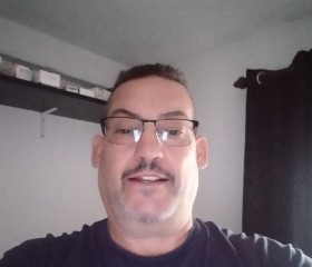 Óscar, 51, Santa Coloma de Gramenet