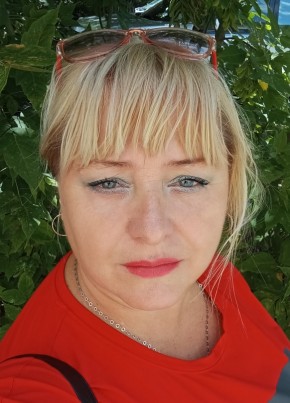 Елена из Новочеркасска 53 года