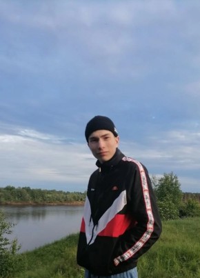 Павел, 21, Россия, Киров (Кировская обл.)