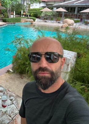Önder из İzmir 40 лет