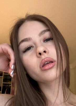 Karina, 19, Russia, Kazan