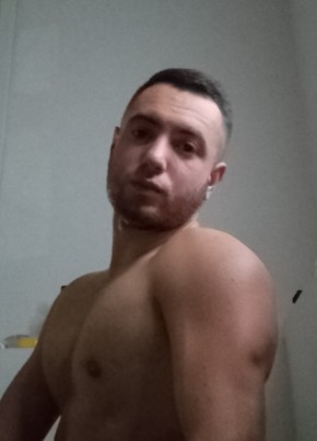 Иван, 25, Россия, Долинск