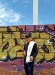 Yeisson, 18, Bogota