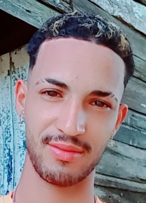 Leodan labrada, 23, Cuba, Amancio