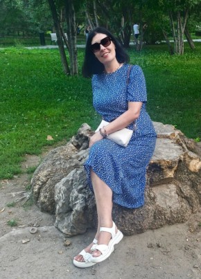 Арина из Новосибирска 44 года