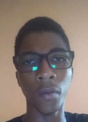 Ezequiel, 19, República Federativa do Brasil, Uberaba