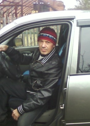 АЛЕКСАНДР из Покрова 52 года
