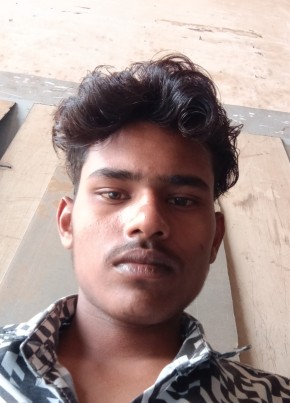 Anmol, 18, India, Gorakhpur (Haryana)