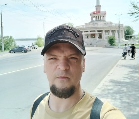 Vlad, 41, Brussels
