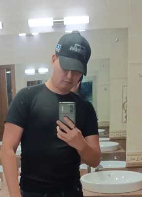 Роберт, 24, Россия, Владивосток