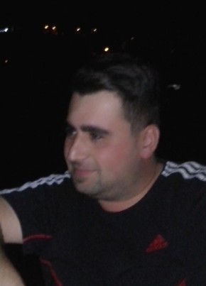 Rıza Mescioglu, 36, Türkiye Cumhuriyeti, Bursa