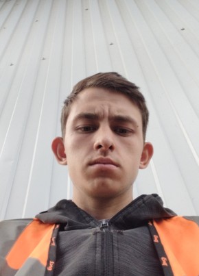 Сергей из Аркадака 18 лет