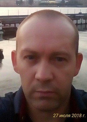 Oleg, 47, Россия, Волжский (Волгоградская обл.)