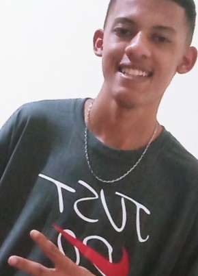 Caio Souza, 19, República Federativa do Brasil, Rio de Janeiro