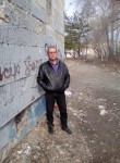 Олег, 66 лет, Омск