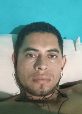 Fernando, 30, República de Costa Rica, San Isidro