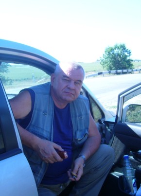 Борис, 68, Россия, Феодосия