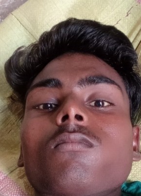 Mahendra Kumar, 20, India, Delhi