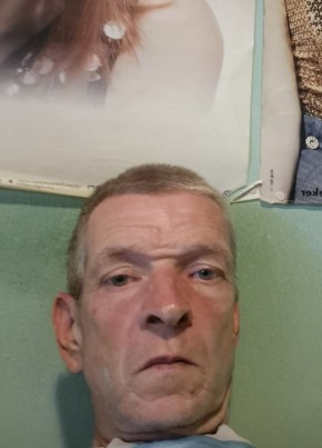 Blaž из Ljubljana 54 года