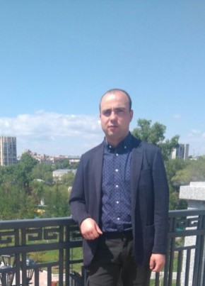 Кирилл, 33, Россия, Ленино