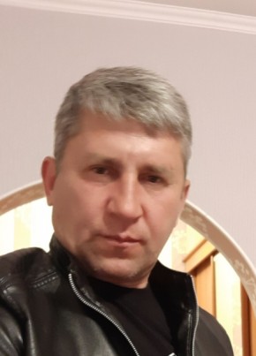 Александр из Сургута 49 лет