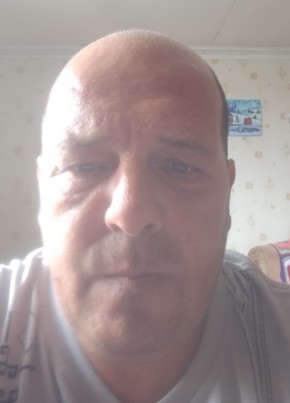 Александр из Оренбурга 44 года