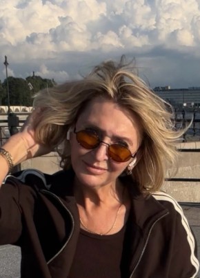 Marina, 60, Russia, Saint Petersburg